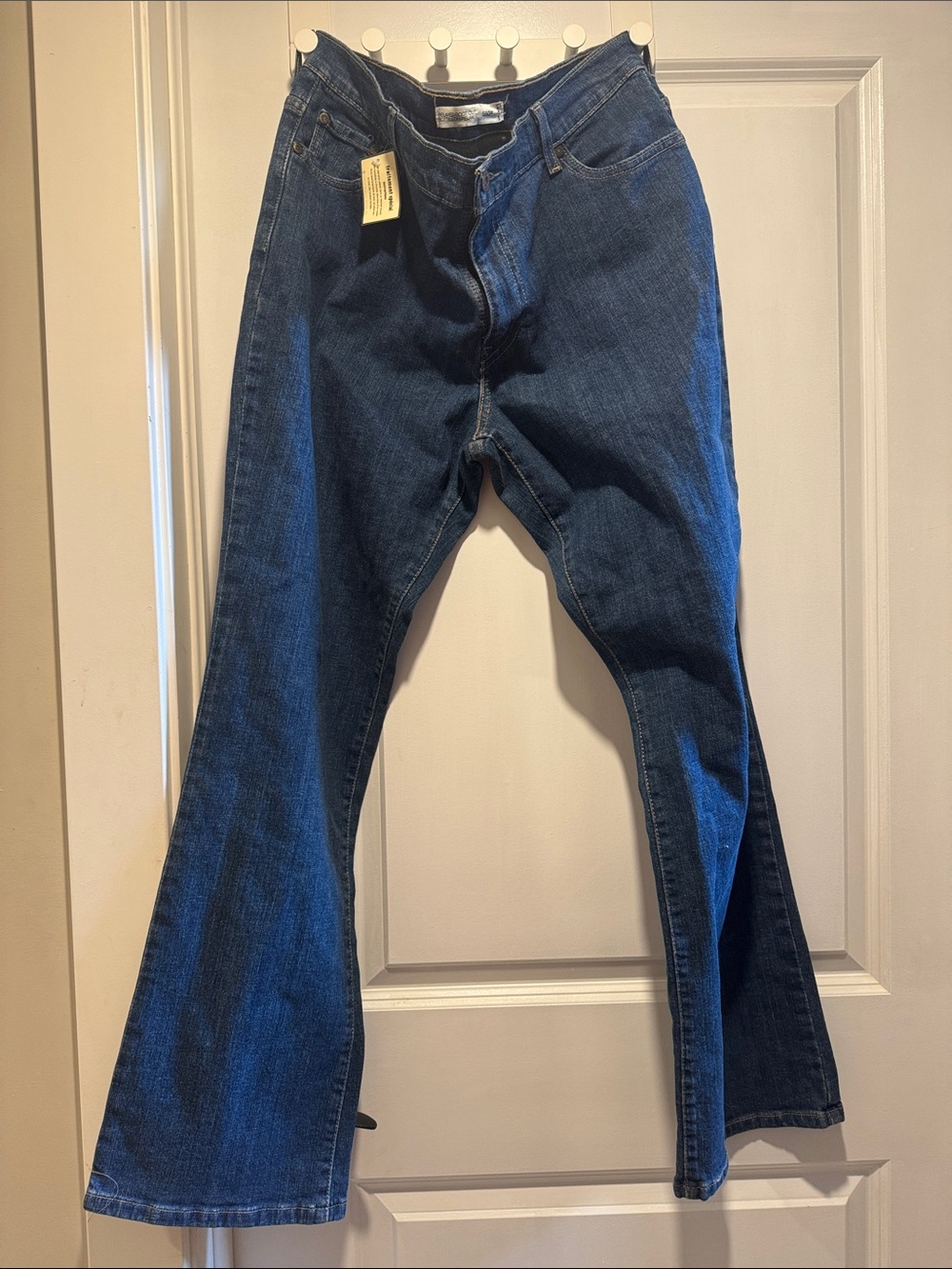 Levi's Blue Bootcut Jeans - Classic Denim
